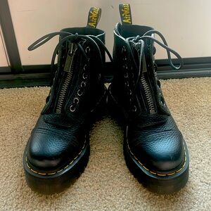 Dr. Martens Sinclair